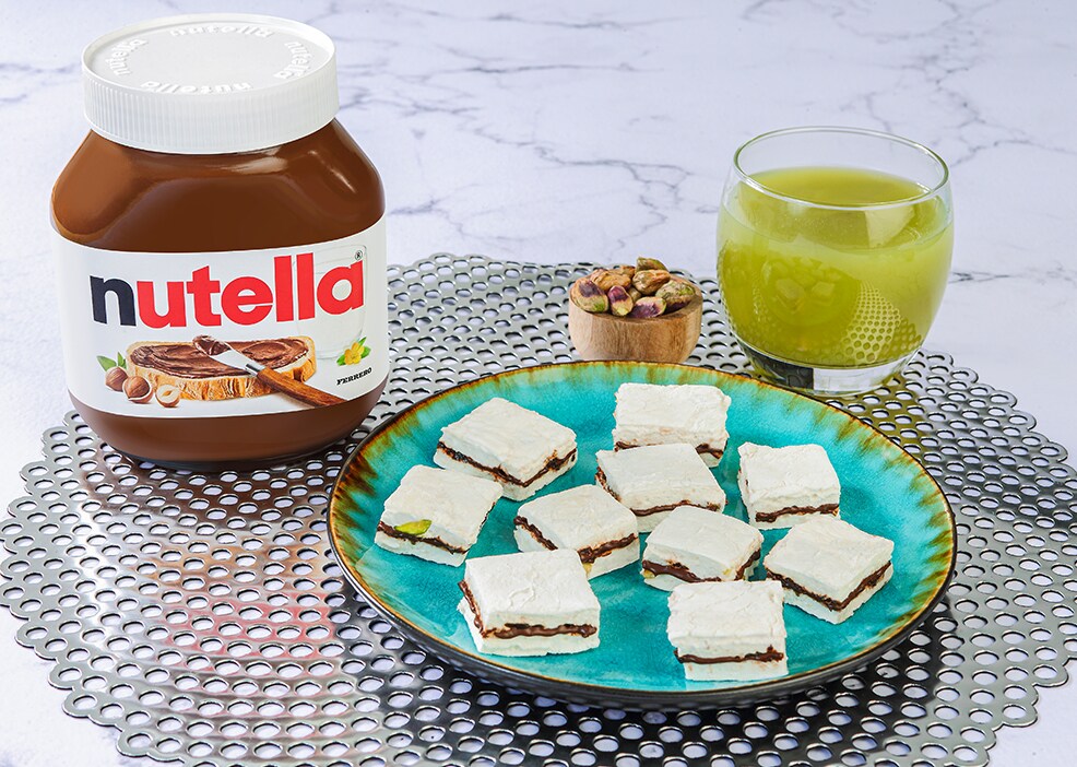 Alman Wsalwa with Nutella® and Pistachio