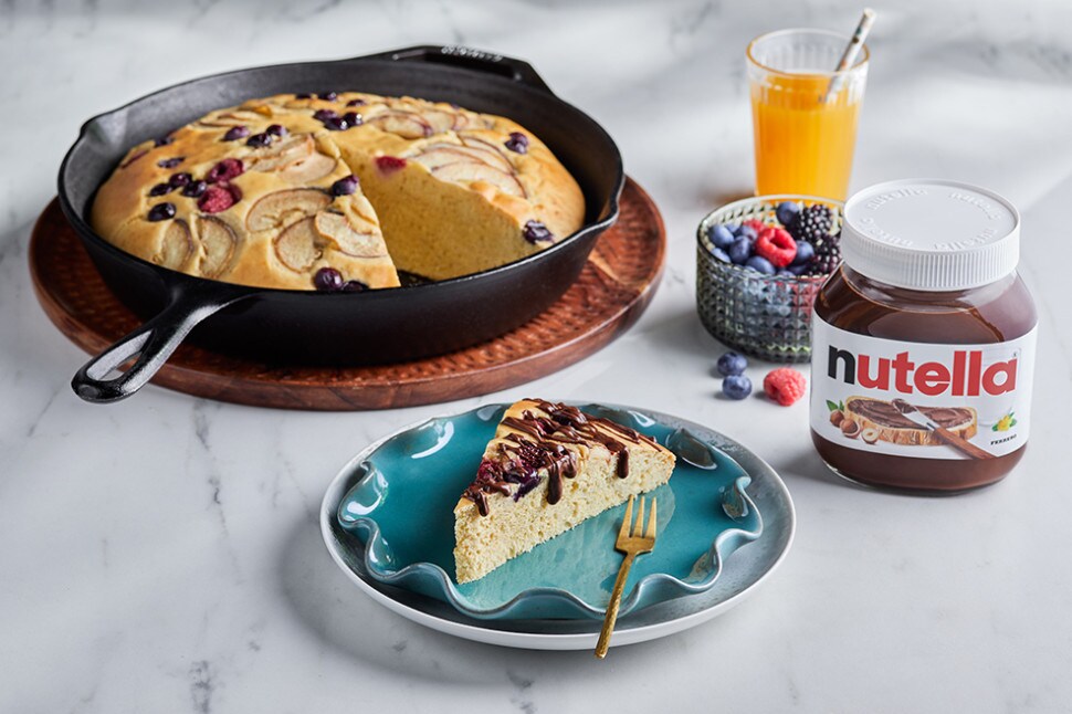 Sheet Pancakes with Fruits & Nutella®