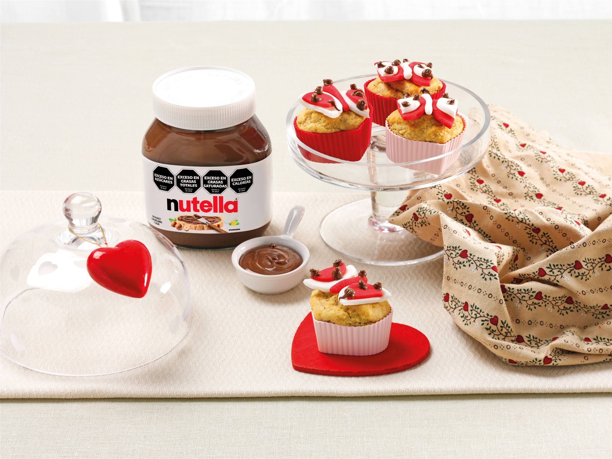 Muffins  de San Valentín con Nutella® y nueces