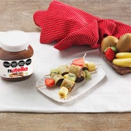 Crepe skewers with Nutella®