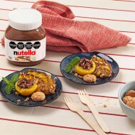 Peaches with Nutella® and Amaretti