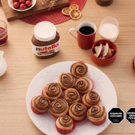 Rolls de canela navideños por Nutella