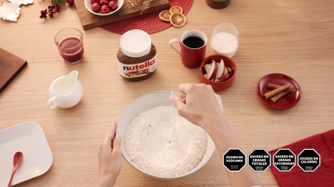 Rolls de canela navideños por Nutella - step 2