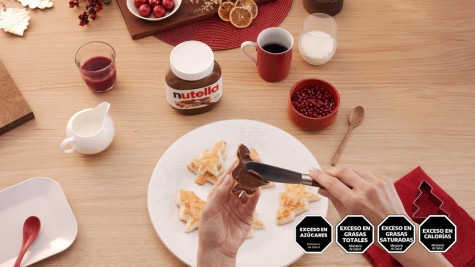 Arbolito de hojaldre por Nutella - step 3