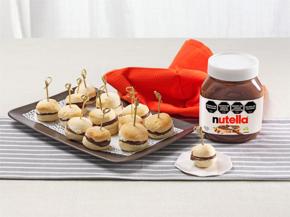 Scones with Nutella®