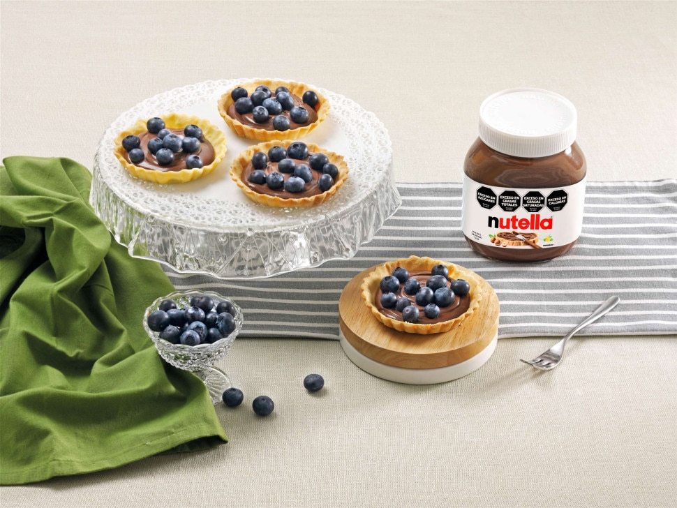Tartlets with Blueberries and Nutella®