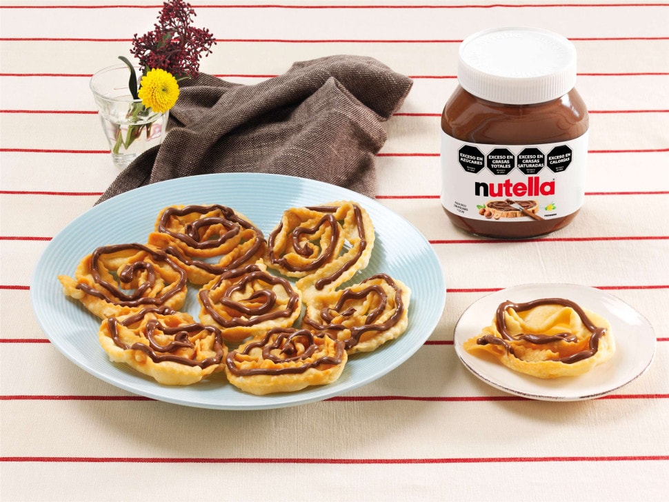 Cartellate Biscuits with Nutella®