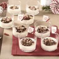 White mousse with crumble and Nutella®
