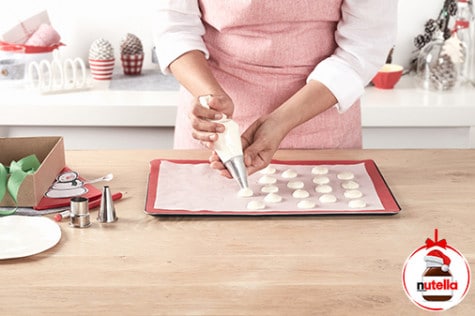 Macarons with Nutella® 3 | Nutella