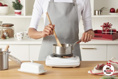 NUTELLA® sarapuupähklikreemiga jõulukuuse vahvlid 1 | Nutella