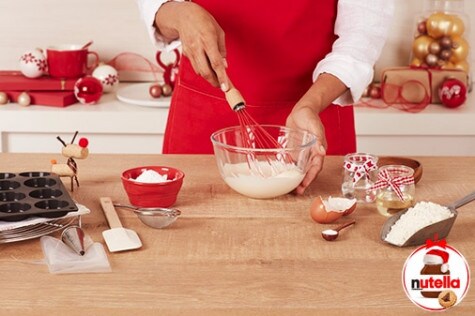 Мини пандишпанови кексчета с Nutella® - стъпка 1