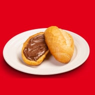 Pão na chapa com Nutella