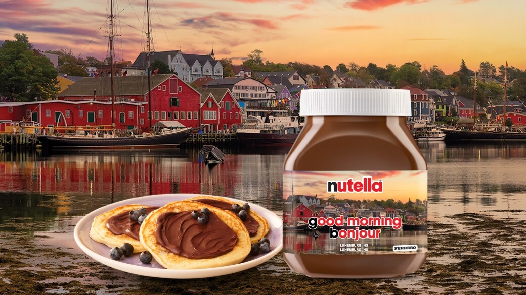 Blueberry pancakes with Nutella<sup>®</sup>