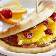 Naan tacos with orange, cranberries and NUTELLA