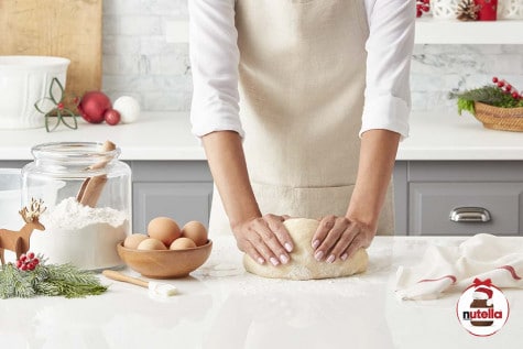 Kings Day Bread with NUTELLA® hazelnut spread step2 | Nutella