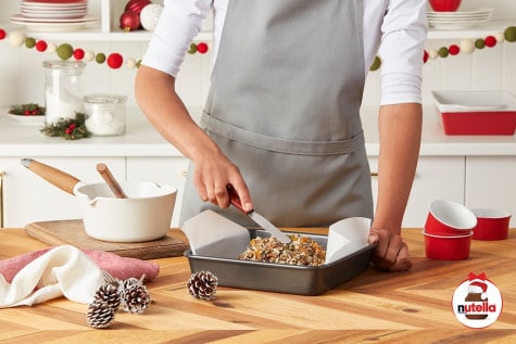 Non bake gluten free granola bars with NUTELLA® hazelnut spread Step 2