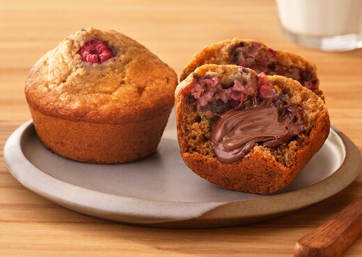 Berry muffins with Nutella®