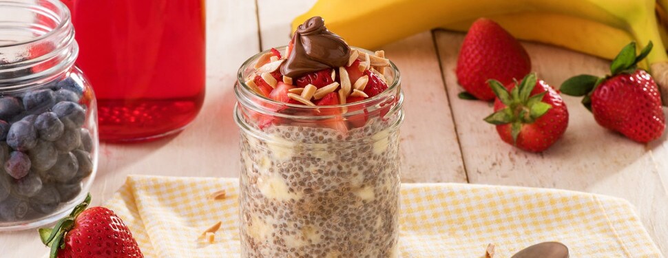 Chia Banana Strawberry Breakfast Jar with NUTELLA Chia Banana Strawberry Breakfast Jar with NUTELLA