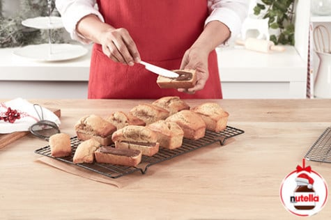 Mini pan de plátano con Nutella® Paso 6 | Nutella