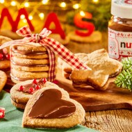 Kaštanové sendvičové sušenky ve tvaru srdce | Nutella®