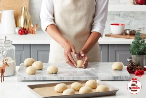 Mexické conchas s lískooříškovou pomazánkou NUTELLA® - Krok 2