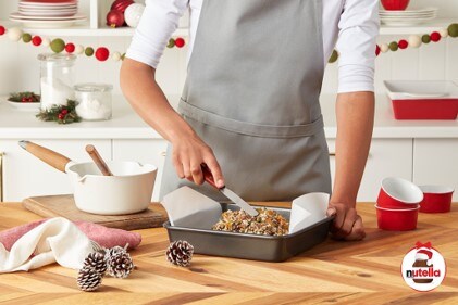 Nepečené bezlepkové müsli tyčinky s lískooříškovou pomazánkou NUTELLA® - Krok 2