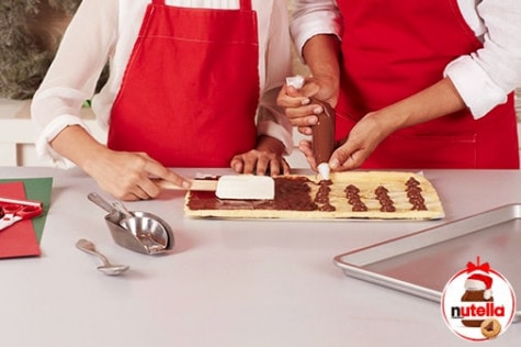 Vánoční roláda s pomazánkou Nutella® 5 | Nutella