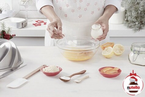 Vánoční pomerančový Bundt dort s pomazánkou Nutella® 3 | Nutella® Vánoční pomerančový Bundt dort s pomazánkou Nutella® 3 | Nutella®