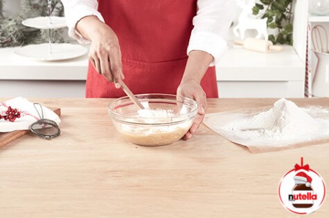 Banánové minichlebíčky s náplňou Nutella® - step 4