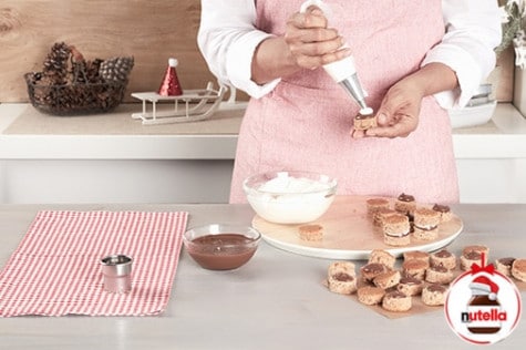 Zázvorové minidortíky s náplní Nutella® 4 | Nutella