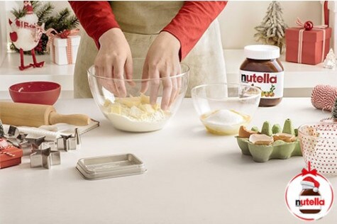 Koláč s Nutellou zdobený hvězdičkami 1 | Nutella®