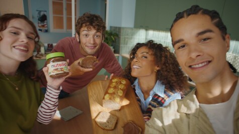 Veganský banánový chlebíček s pomazánkou Nutella®