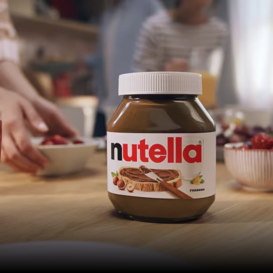 Schreibe ein Lied oder ein Gedicht über nutella