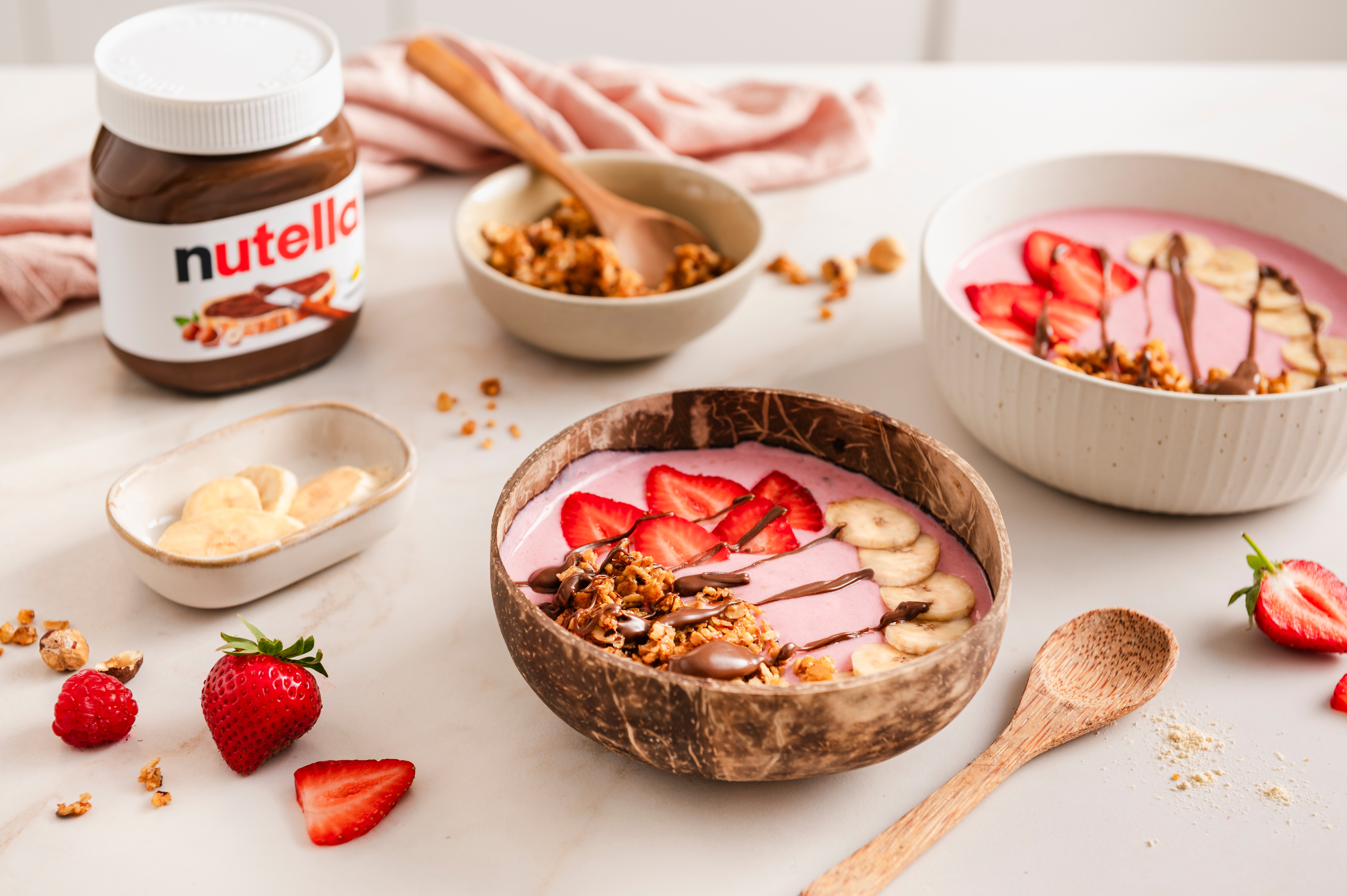 Smoothie-Bowl-Rezept mit Beeren