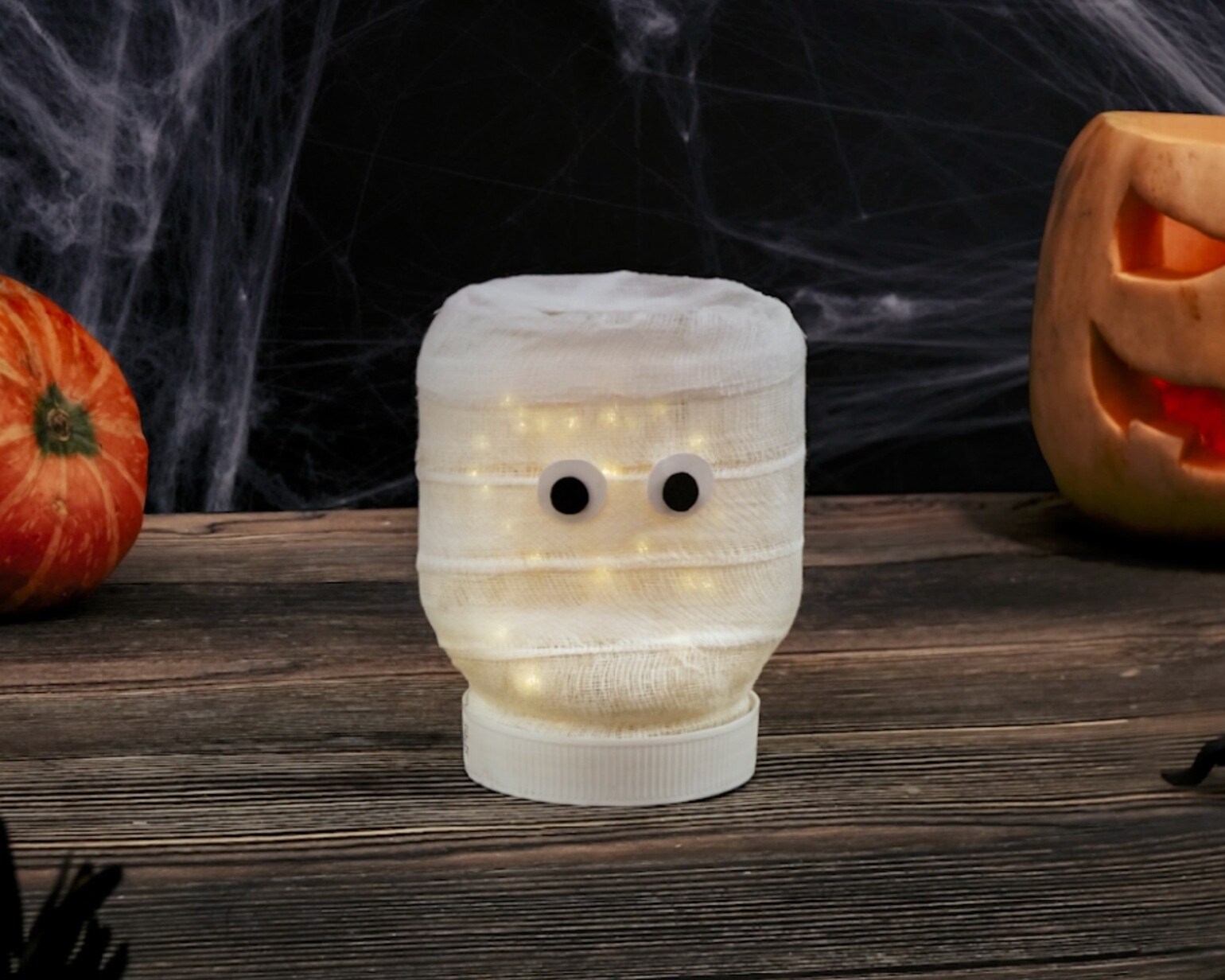 nutella®-Glas - DIY Halloween Mumiengläser basteln