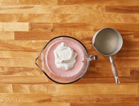 Erdbeer-Joghurt-Torte mit nutella - Schritt 4