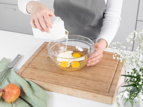 French Toast mit gebratenen Birnen und nutella - Schritt 1