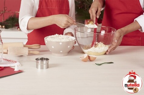 nutella® Rezepte - Ausgestanzte Sandwich-Cookies mit nutella® - Schritt 2