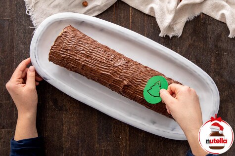 Biskuitrolle mit nutella® schritt 4 | Nutella Biskuitrolle mit nutella® schritt 4 | Nutella