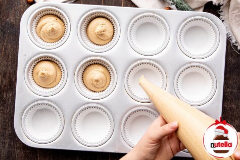 Lebkuchen-Cupcakes mit nutella® schritt 2 | Nutella Lebkuchen-Cupcakes mit nutella® schritt 2 | Nutella