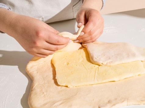 Medialunas (Argentinische Croissants) mit nutella® - Schritt 3