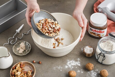 Nussbrot mit nutella® - Schritt 1 Nussbrot mit nutella® - Schritt 1