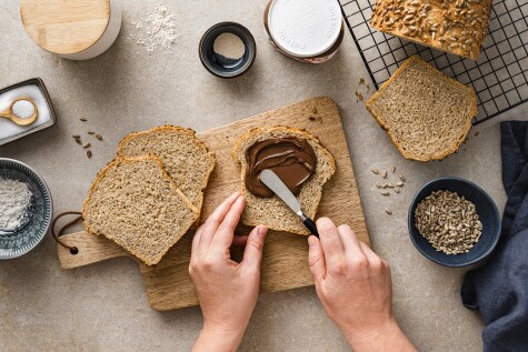Sonnenblumenkernbrot mit nutella® - Schritt 3 Sonnenblumenkernbrot mit nutella® - Schritt 3