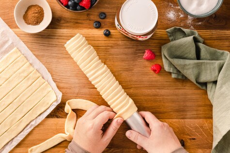 Rezept - nutella - Baumstriezel mit nutella® - Schritt 1