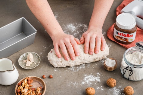 Nussbrot mit nutella® - Schritt 2