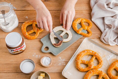 Laugenbrezel mit nutella® - Schritt 4