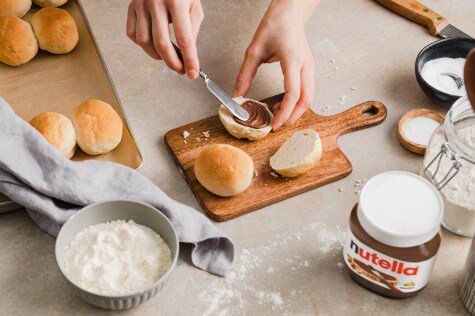 Franzsemmel mit nutella® - Schritt 3