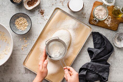 Kerniges Dinkelbrot mit nutella®  - Schritt 2