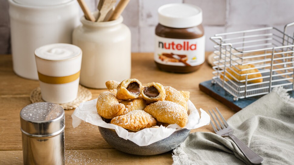Goldene Fagottini, gefüllt mit nutella®