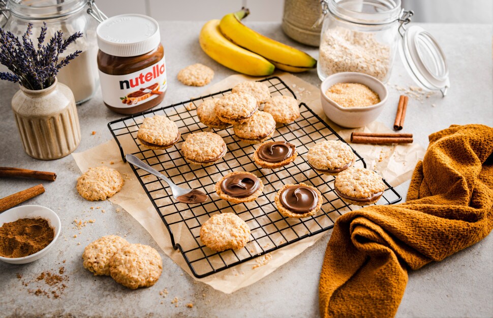 Bananen-Hafer-Cookie-Sandwiches mit nutella®